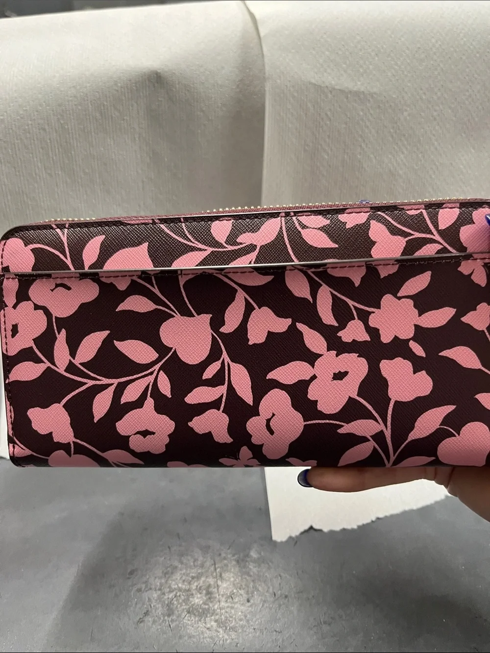 NWOT Kate Spade pink floral on dark maroon zip-around wallet